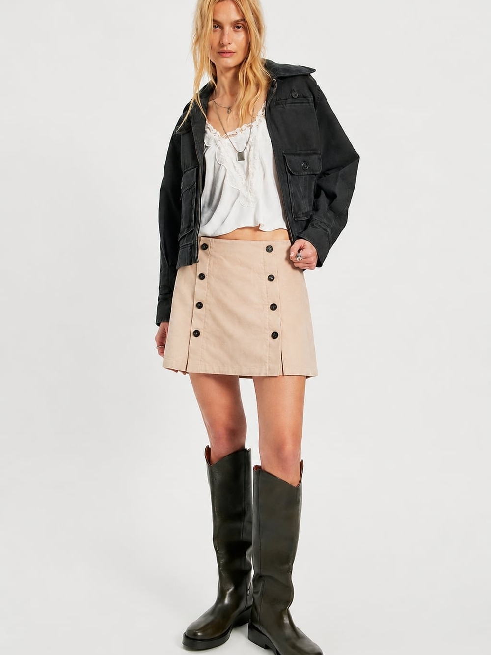 LOFT Tan Button-Front Mini Skirt Hamptons Weekend Rich Girl Starter Pack